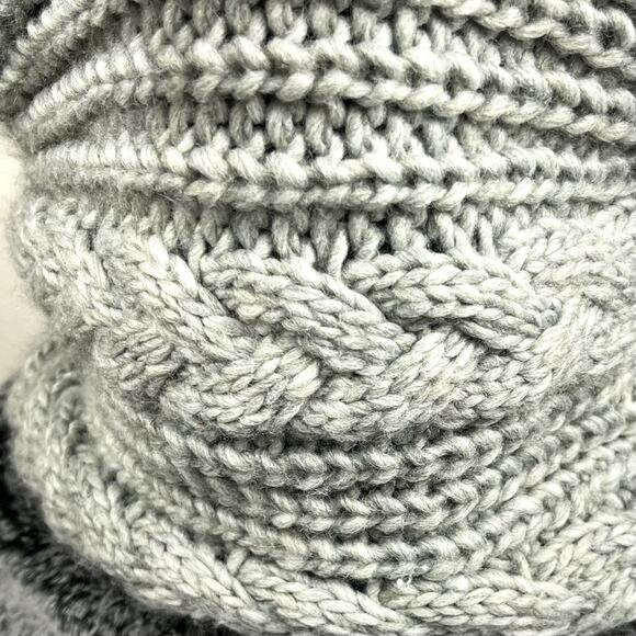 Free Country Chunky Knit Faux Fur Cowl Scarf Neck Warmer Gray Quiet Luxury - Picture 4 of 7